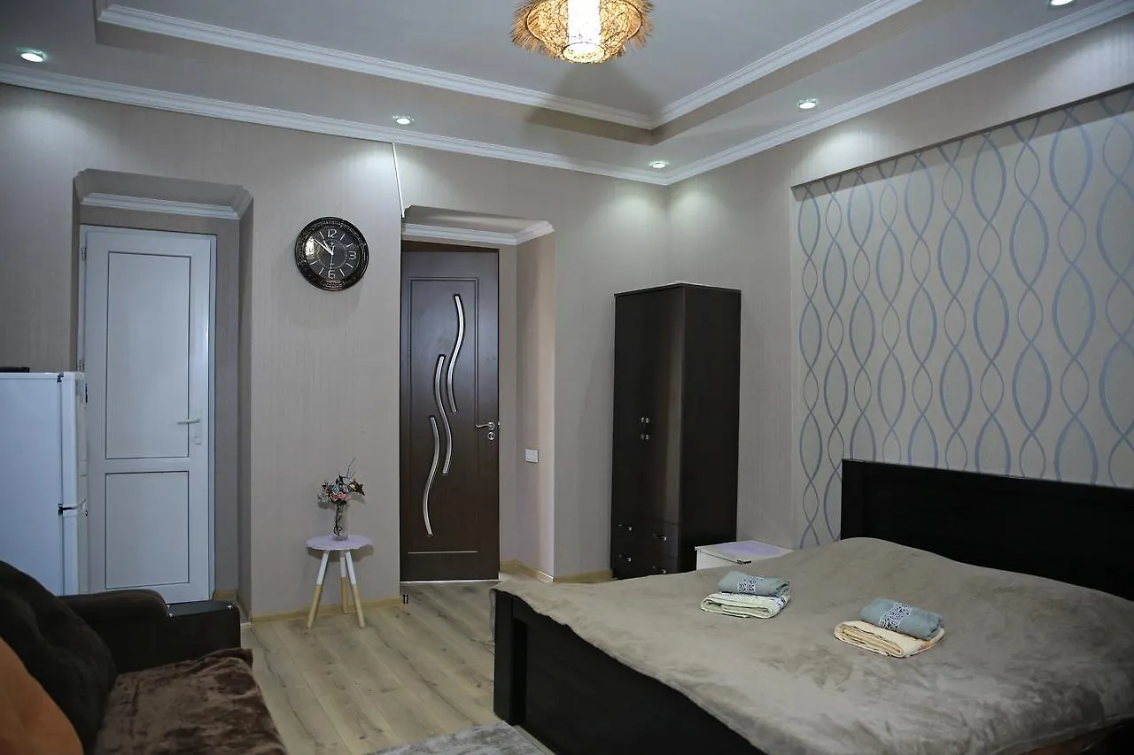 Guest House Beautiful Tbilisi On Khidistavi Street
