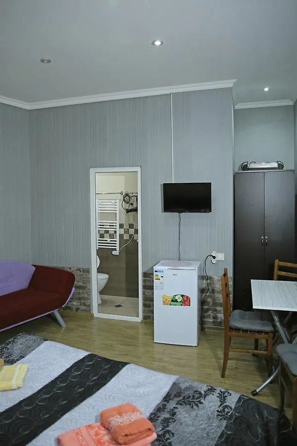 Guest House Beautiful Tbilisi On Khidistavi Street
