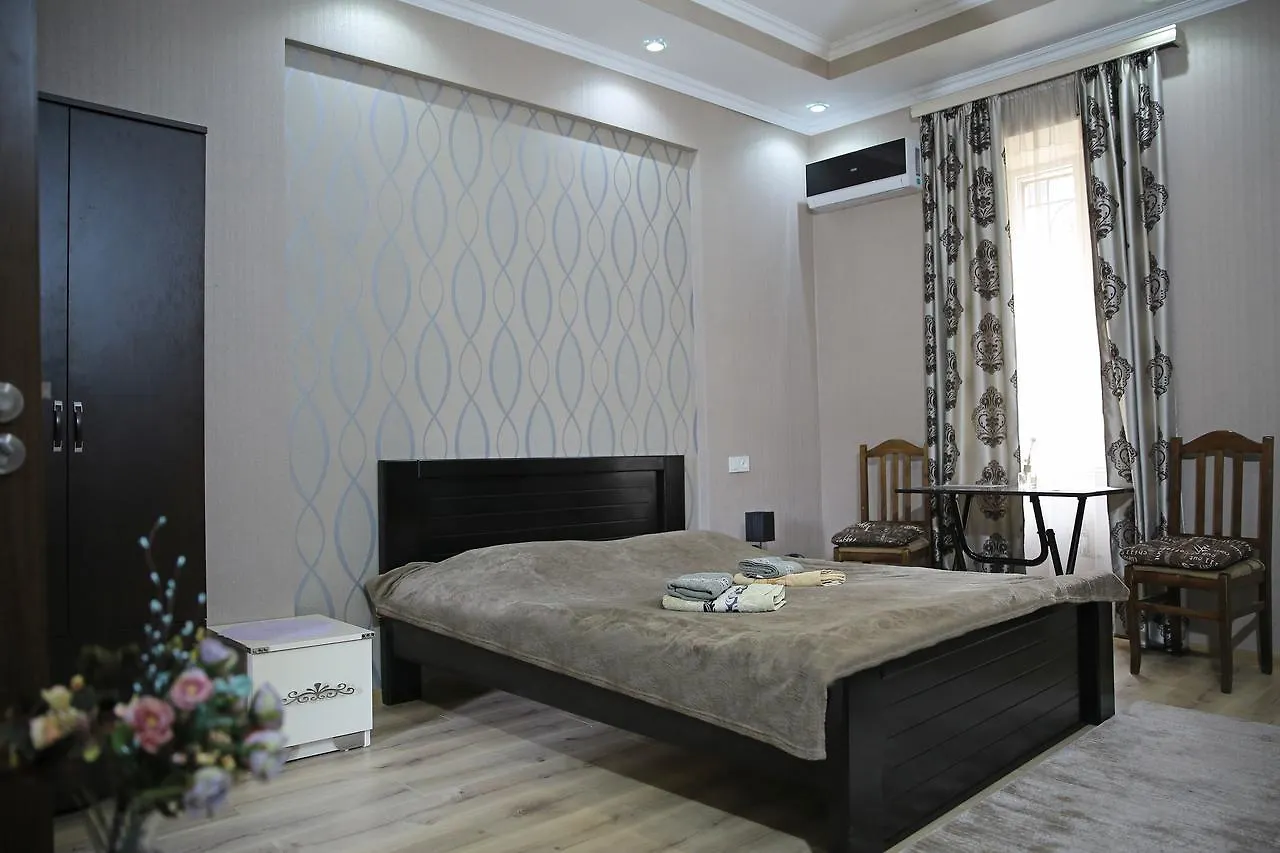 Guest House Beautiful Tbilisi On Khidistavi Street
